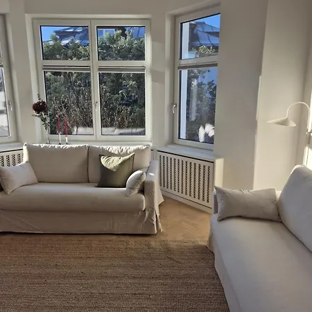 Exklusive Stadtvilla Apartamento